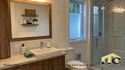 Épervier - Salle de bain